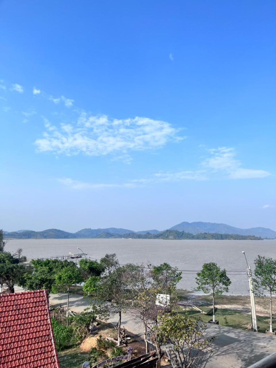 Lak View Hotel Lien Son Eksteriør billede